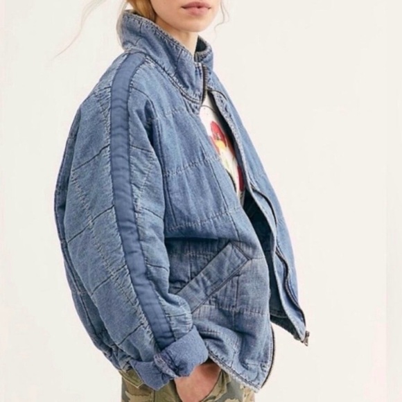 Free People Jackets & Blazers - Free People Women’s Dolman Quilted Jacket